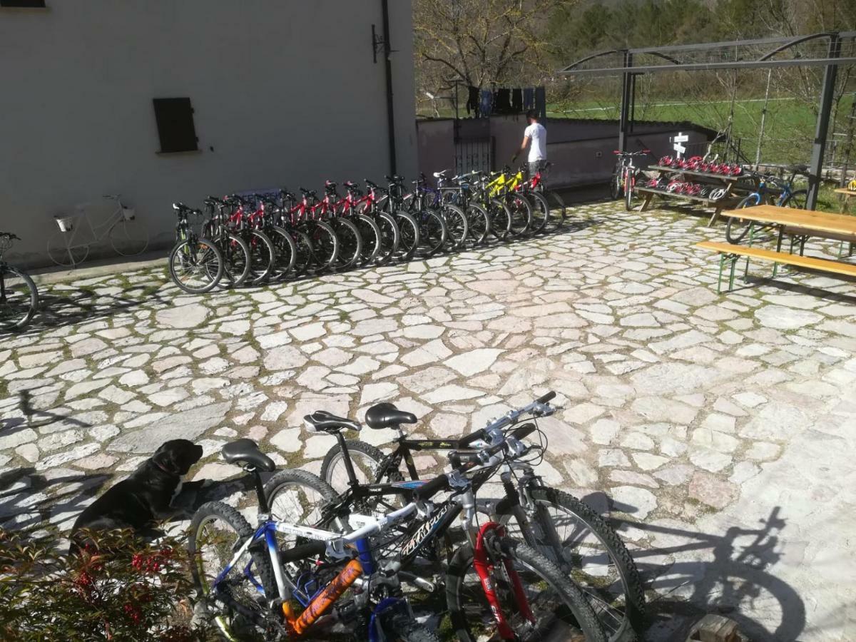 Agriturismo Zafferano E Dintorni 圣安那托利亚迪纳 外观 照片